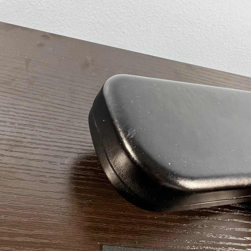 Coach Black Hard Side Clamshell Eyeglasses Sunglasses Case Cleaner Pad